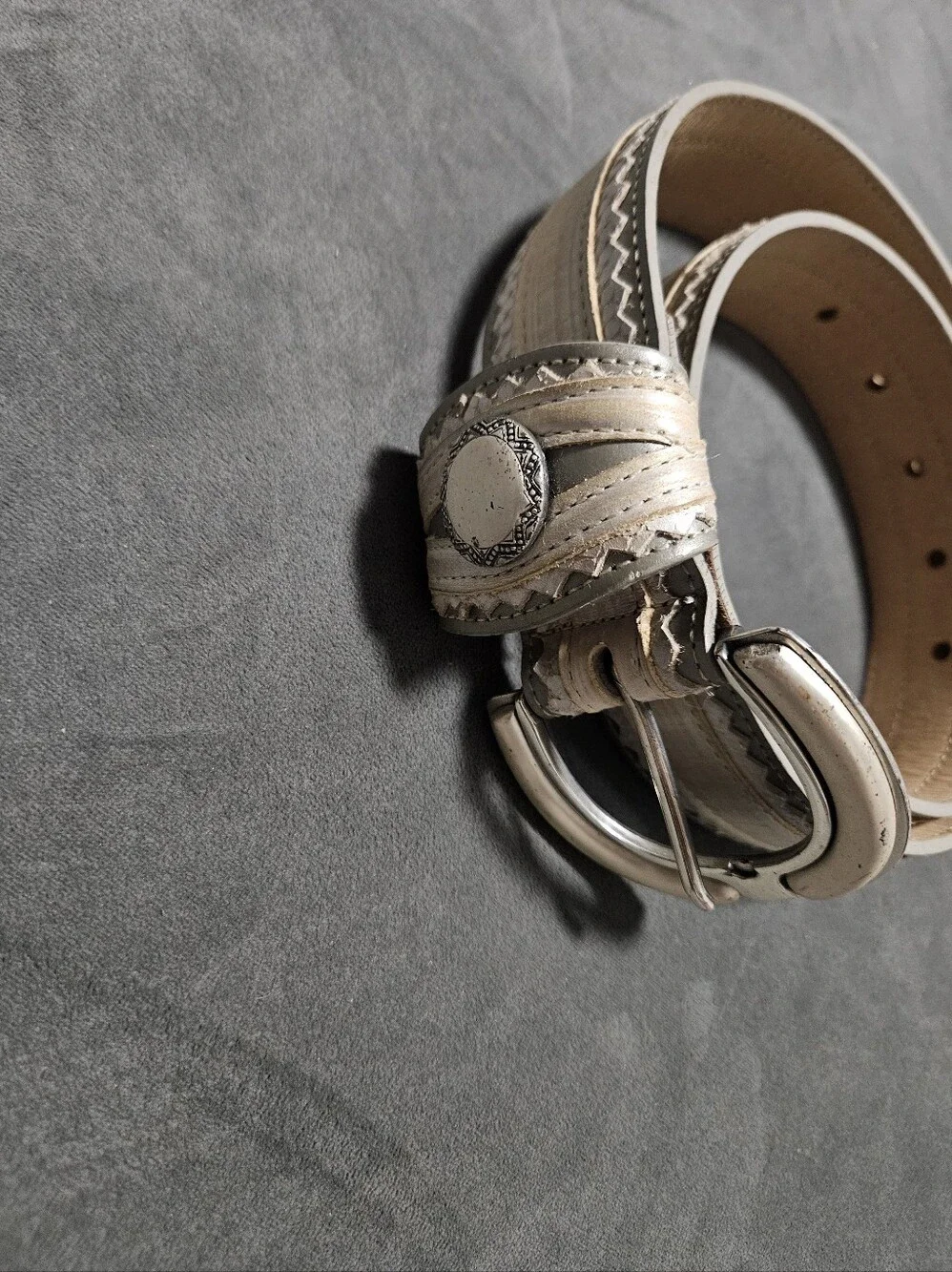Streets Ahead Ivory Leather Belt with Decorative Silver Buckle